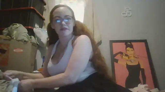 Snapshot of scarlett_harlowe chatting on October 15, 6:30 pm scarlett harlowe online show from October 15, 6:30 pm
