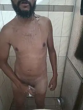 Snapshot of edps1980 chatting on February 23, 11:02 pm edps1980 online show from February 23, 11:02 pm