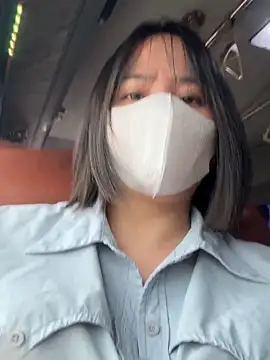 May-Squirt online show from April 14, 2:50 am