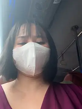 May-Squirt online show from April 15, 6:09 am