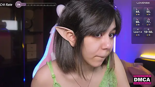 Snapshot of Triss_Moon chatting on March 8, 10:00 am Triss Moon online show from March 8, 10:00 am