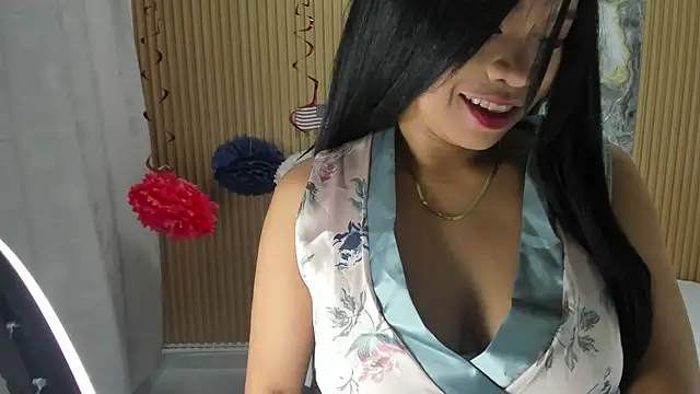 Snapshot of Lili_16 chatting on September 12, 11:10 am Lili 16 online show from September 12, 11:10 am
