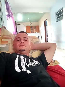 Branquelo18 online show from February 21, 9:00 pm