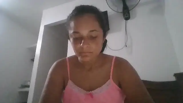Snapshot of GiveLove1 chatting on November 25, 12:05 pm GiveLove1 online show from November 25, 12:05 pm