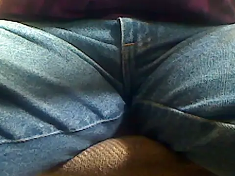 Snapshot of markluvskitty chatting on July 1, 1:02 pm markluvskitty online show from July 1, 1:02 pm