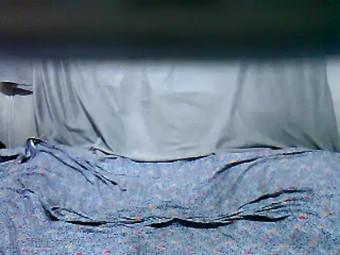 Snapshot of cutey-smile chatting on February 5, 10:12 pm cutey-smile online show from February 5, 10:12 pm