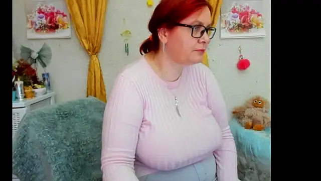 PlayfullMature online show from October 2, 12:45 pm