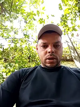 Snapshot of Widson321 chatting on October 9, 1:31 pm Widson321 online show from October 9, 1:31 pm