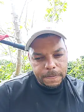 Snapshot of Widson321 chatting on October 10, 1:21 pm Widson321 online show from October 10, 1:21 pm