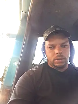 Snapshot of Widson321 chatting on November 14, 2:27 pm Widson321 online show from November 14, 2:27 pm