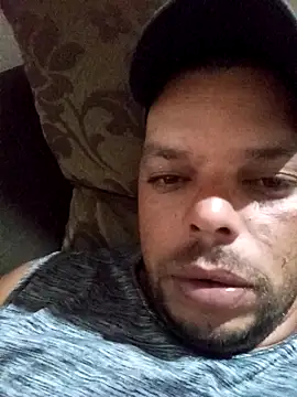 Snapshot of Widson321 chatting on November 17, 12:16 am Widson321 online show from November 17, 12:16 am