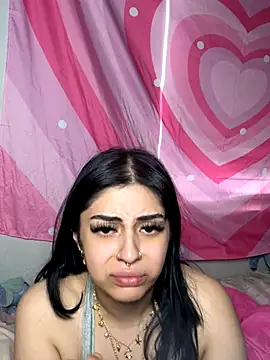 ThickerThanYoBitch online show from September 15, 2:50 pm