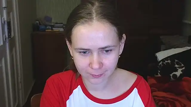 Riley Roo online show from December 6, 9:46 pm