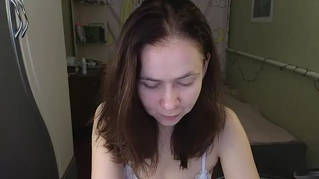 Riley Roo online show from October 20, 8:15 am