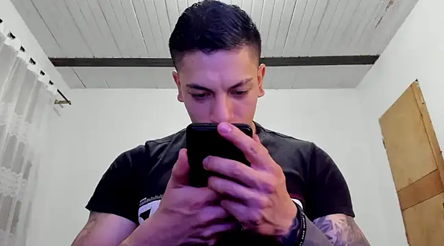 aquiles 51 online show from December 4, 11:35 pm