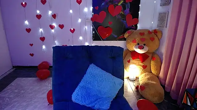 IsaBaileys  online show from February 15, 10:31 pm