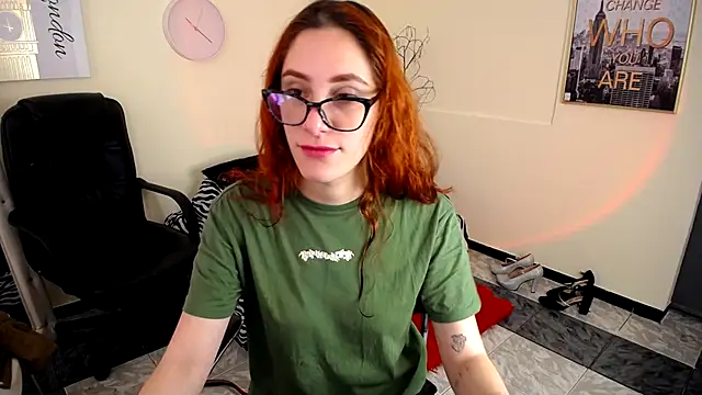 IsaBaileys  online show from March 11, 7:36 pm