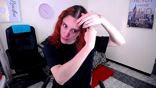 IsaBaileys  online show from March 15, 12:45 pm