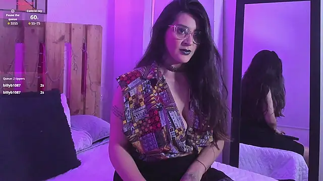 Snapshot of emily_amaya chatting on May 15, 8:16 pm emily amaya online show from May 15, 8:16 pm