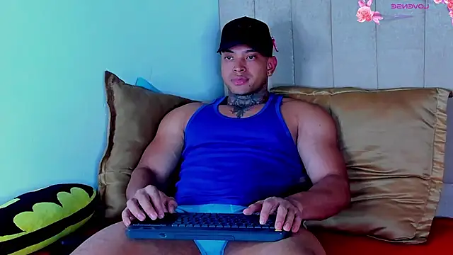 Stiven collins online show from May 27, 3:14 am