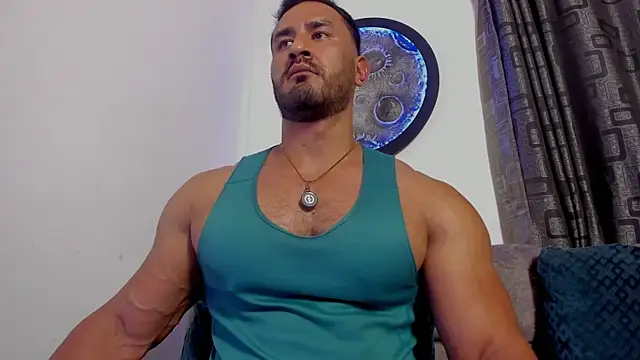 Snapshot of curt_xxx chatting on July 5, 5:03 am curt xxx online show from July 5, 5:03 am