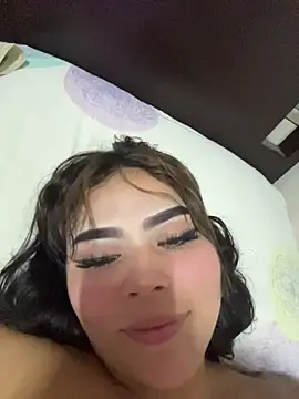 Chloemercury online show from November 29, 7:55 am