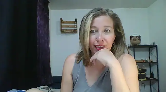 charlott ponce online show from December 26, 12:25 am