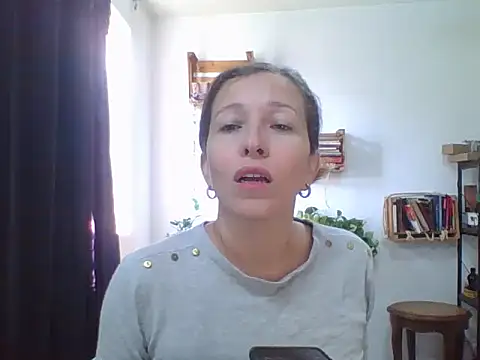 charlott ponce online show from February 2, 7:12 pm