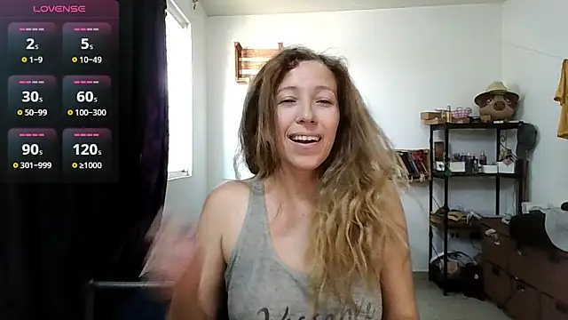 Snapshot of charlott_ponce chatting on July 20, 6:21 pm charlott ponce online show from July 20, 6:21 pm