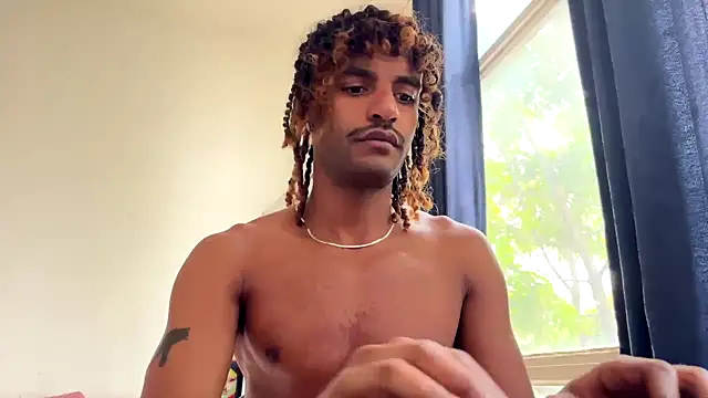 gerson173Hugo online show from October 15, 10:48 am