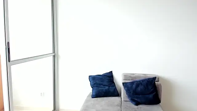 SweetYoungs  online show from March 21, 5:45 pm