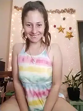 lucecitafantasy2 online show from December 20, 11:05 pm