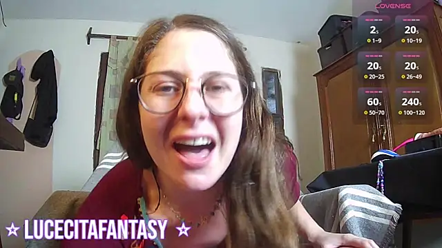 lucecitafantasy2 online show from February 10, 2:26 am