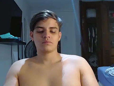 Snapshot of BadBunny_69 chatting on January 6, 8:18 am BadBunny 69 online show from January 6, 8:18 am