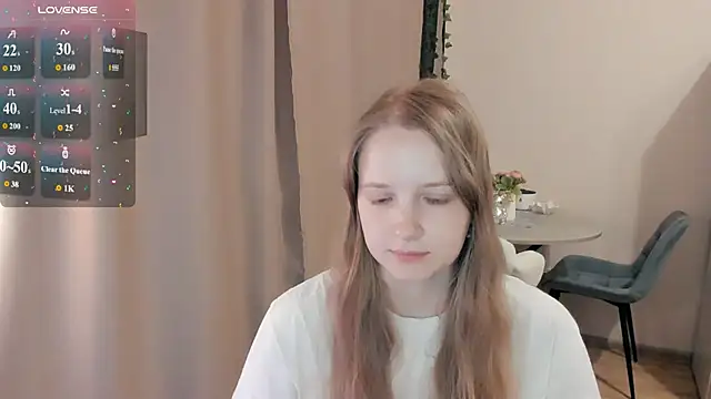 Snapshot of Alyaley chatting on July 15, 7:41 pm Alyaley online show from July 15, 7:41 pm