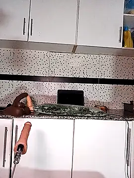 Bella045 online show from December 3, 6:28 pm