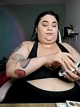 tiffany laurens online show from December 29, 6:45 am