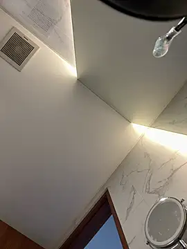 Snapshot of Syka0001 chatting on February 9, 9:47 am Syka0001 online show from February 9, 9:47 am