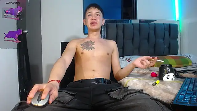 Mr daren  online show from February 13, 9:06 pm