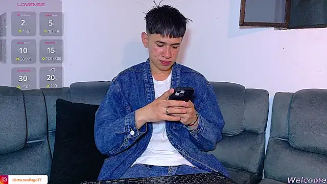 Mr daren  online show from April 15, 6:59 pm