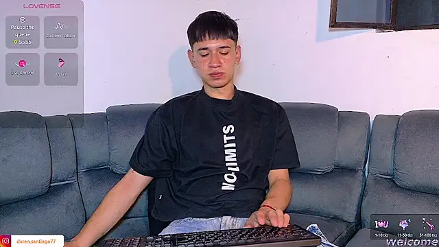 Mr daren  online show from April 17, 6:55 pm