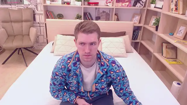 Snapshot of EthanPinkman chatting on March 10, 3:01 am EthanPinkman online show from March 10, 3:01 am