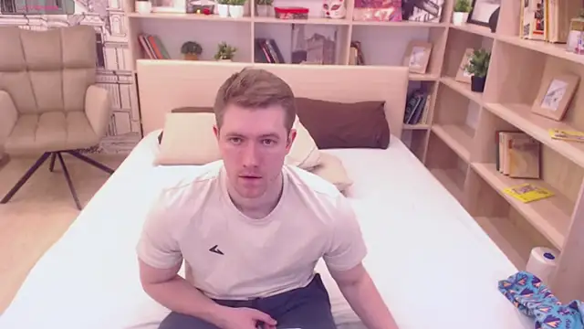 Snapshot of EthanPinkman chatting on March 10, 6:05 am EthanPinkman online show from March 10, 6:05 am