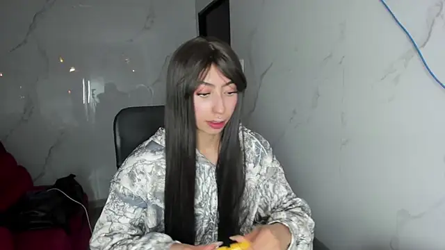 LilithCooperr  online show from May 28, 3:04 am