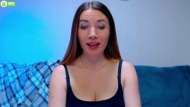 Sweet   Amelia online show from September 24, 1:47 pm