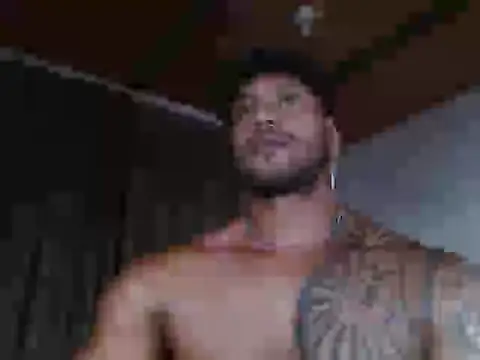 Snapshot of manolofitt chatting on May 15, 5:53 pm manolofitt online show from May 15, 5:53 pm