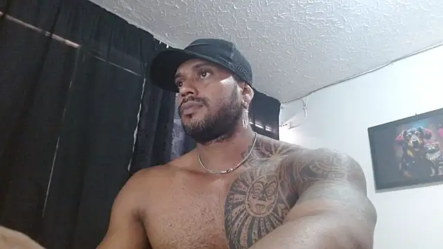 Snapshot of manolofitt chatting on July 9, 4:11 pm manolofitt online show from July 9, 4:11 pm