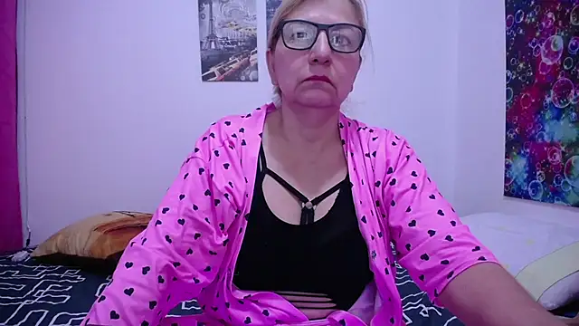 razzisweet online show from February 6, 12:16 pm