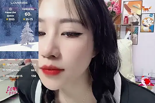  LLisa  online show from February 10, 8:31 pm