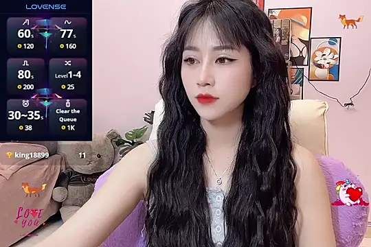  LLisa  online show from March 21, 5:45 pm